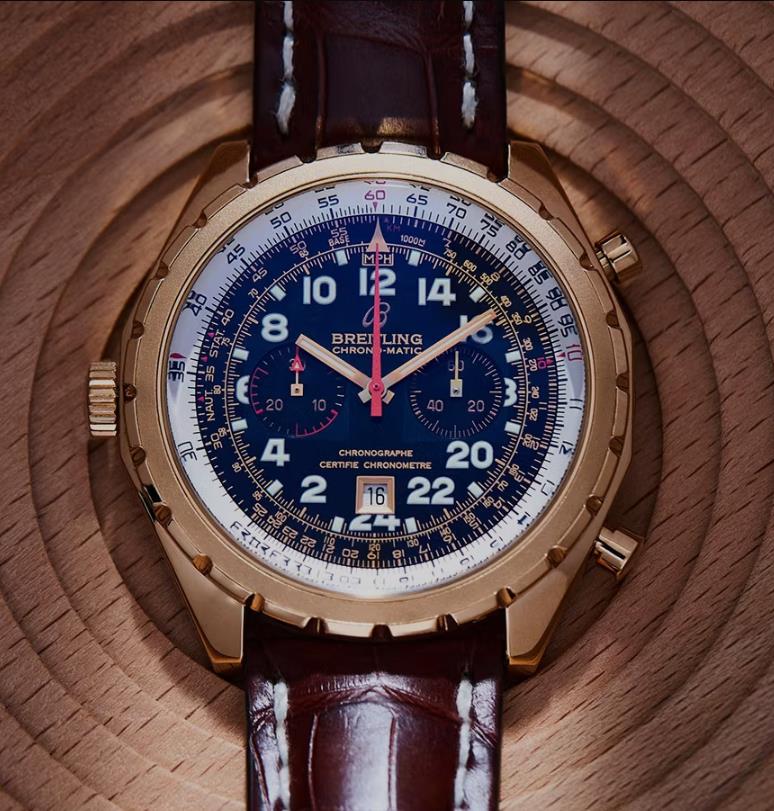 Das Breitling Replica Chrono Matic in limitierter Auflage in Roségold Uhrendesign in limitierter Auflage kombiniert eine abgestufte Lünette mit einem Chronographen